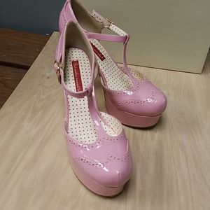 Pink heels